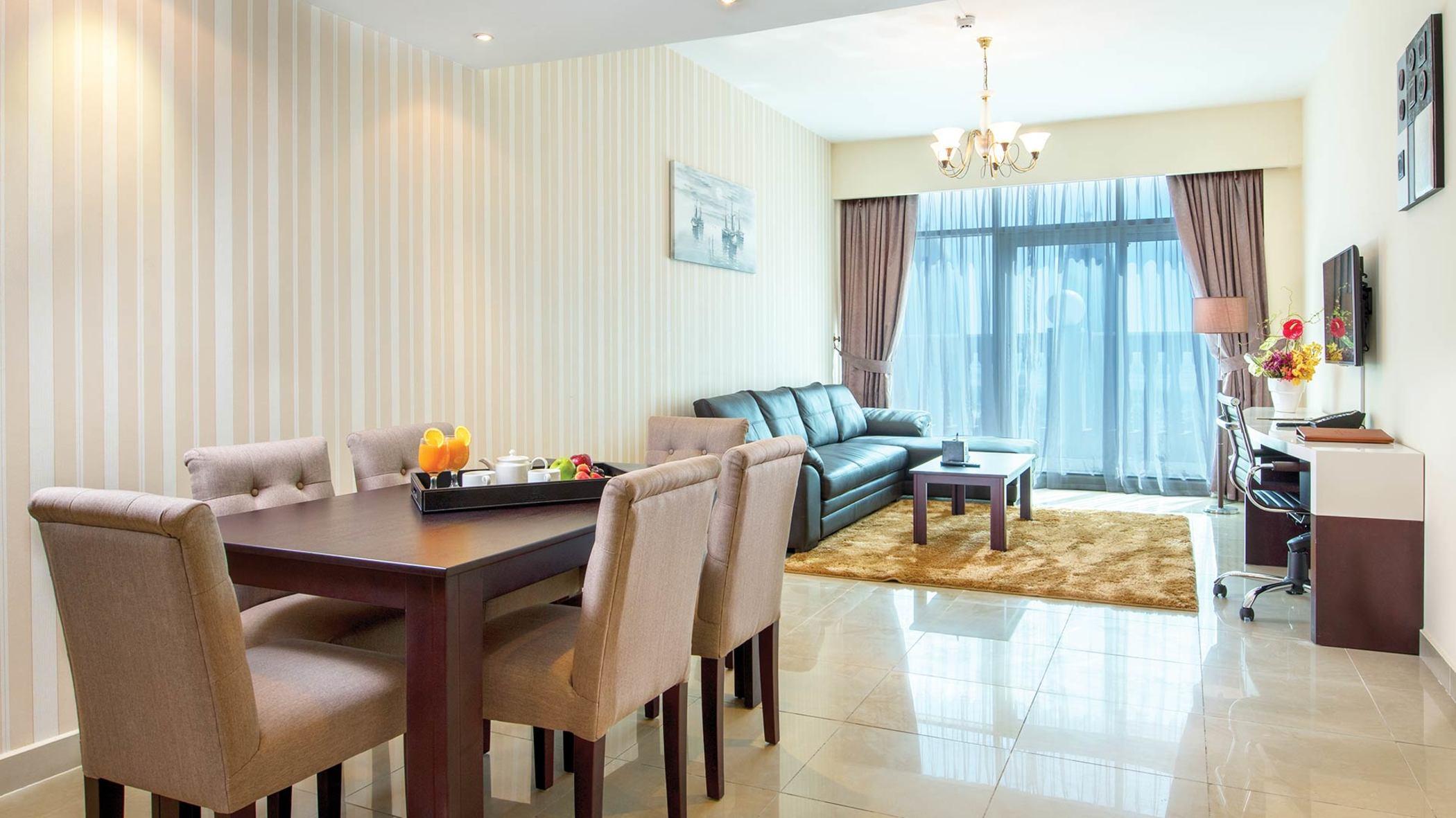 Sunday Mega Hotel Sheikh Zayed Road Near Difc Formerly Emirates Grand Hotel Dubai Bagian luar foto