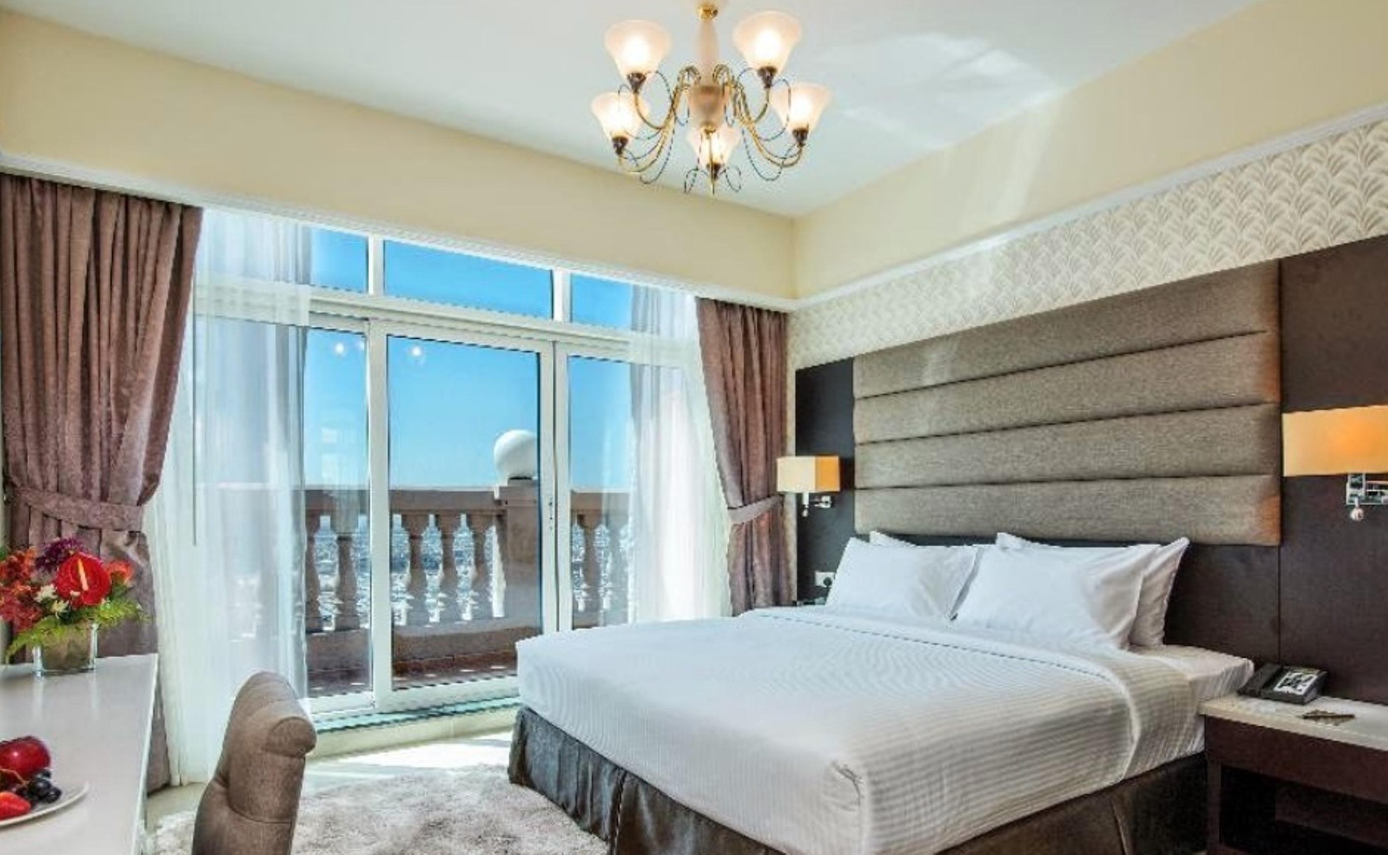 Sunday Mega Hotel Sheikh Zayed Road Near Difc Formerly Emirates Grand Hotel Dubai Bagian luar foto