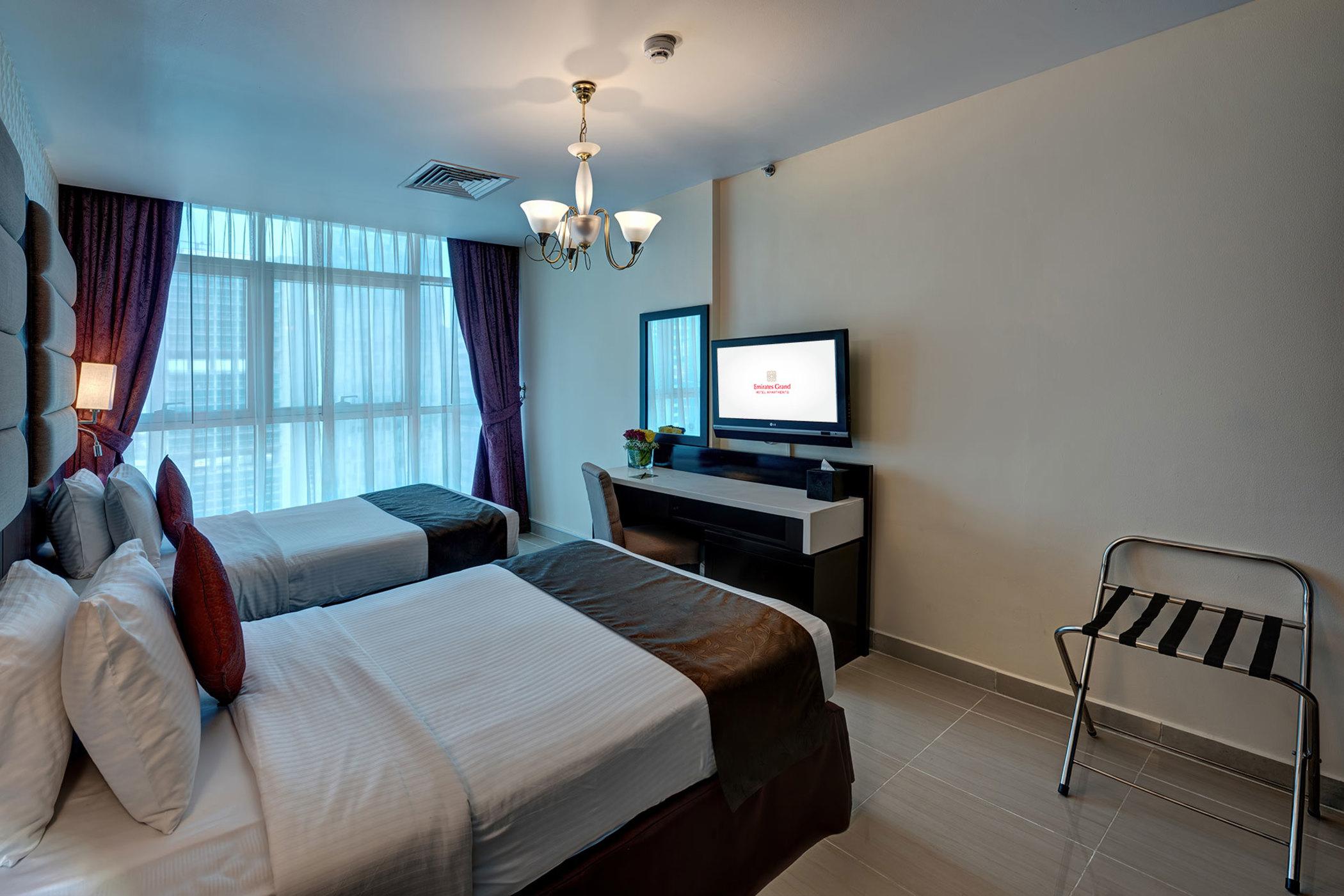Sunday Mega Hotel Sheikh Zayed Road Near Difc Formerly Emirates Grand Hotel Dubai Bagian luar foto