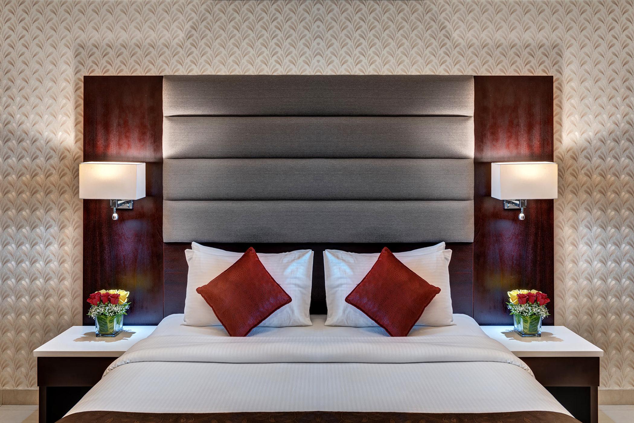 Sunday Mega Hotel Sheikh Zayed Road Near Difc Formerly Emirates Grand Hotel Dubai Bagian luar foto