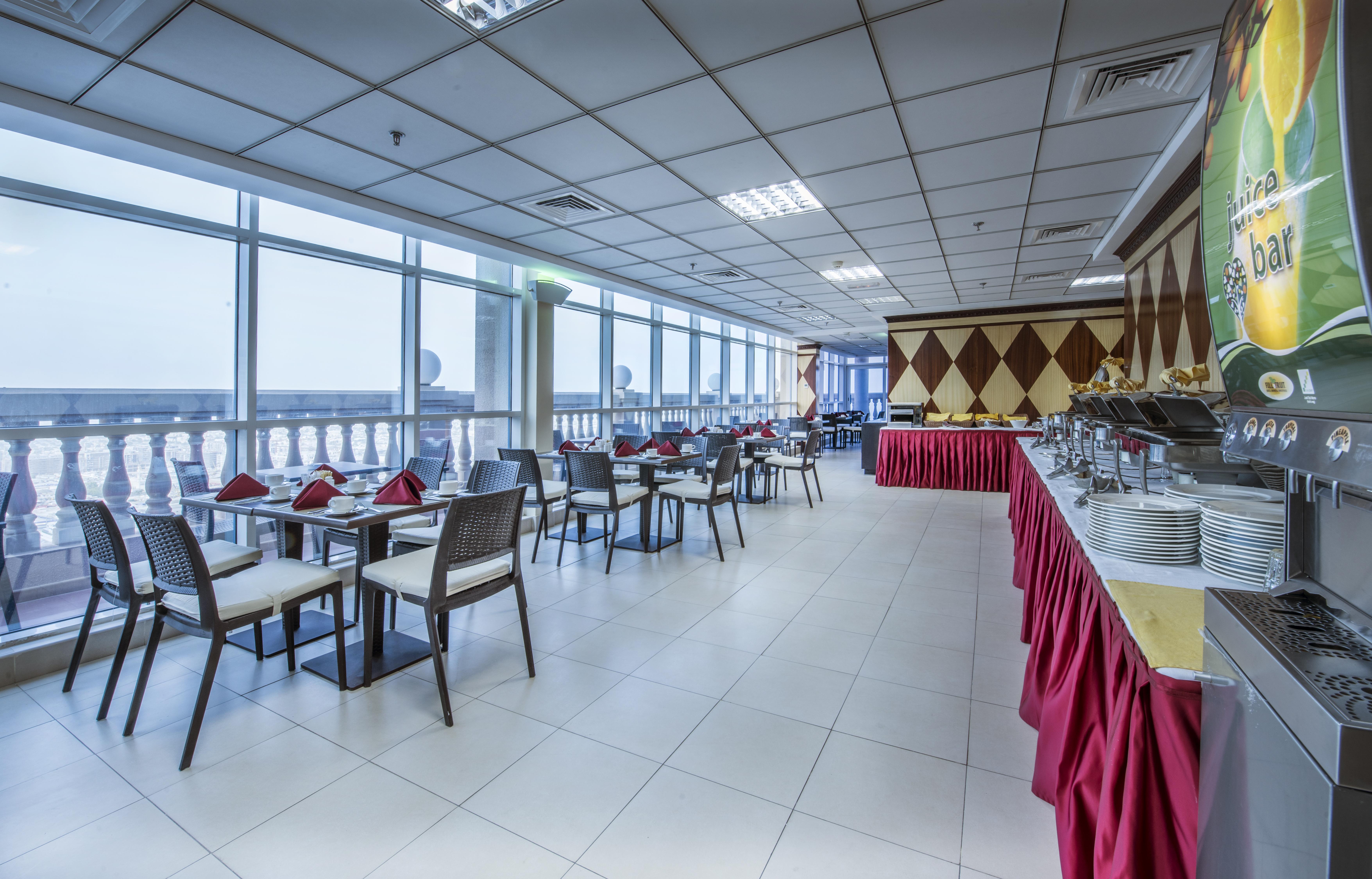 Sunday Mega Hotel Sheikh Zayed Road Near Difc Formerly Emirates Grand Hotel Dubai Bagian luar foto