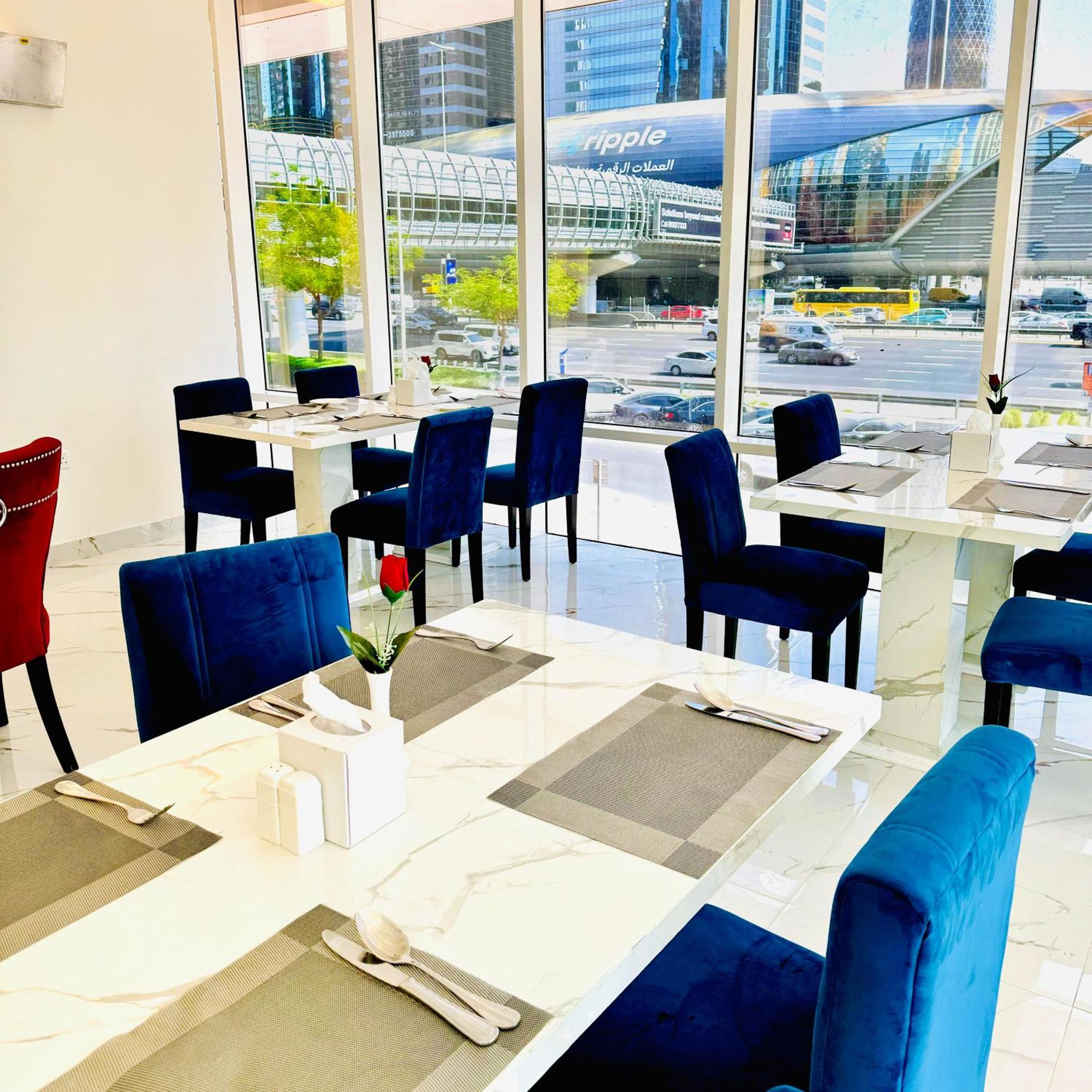 Sunday Mega Hotel Sheikh Zayed Road Near Difc Formerly Emirates Grand Hotel Dubai Bagian luar foto