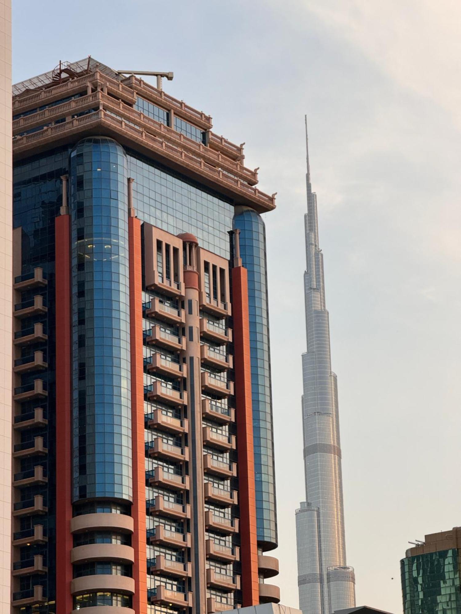 Sunday Mega Hotel Sheikh Zayed Road Near Difc Formerly Emirates Grand Hotel Dubai Bagian luar foto