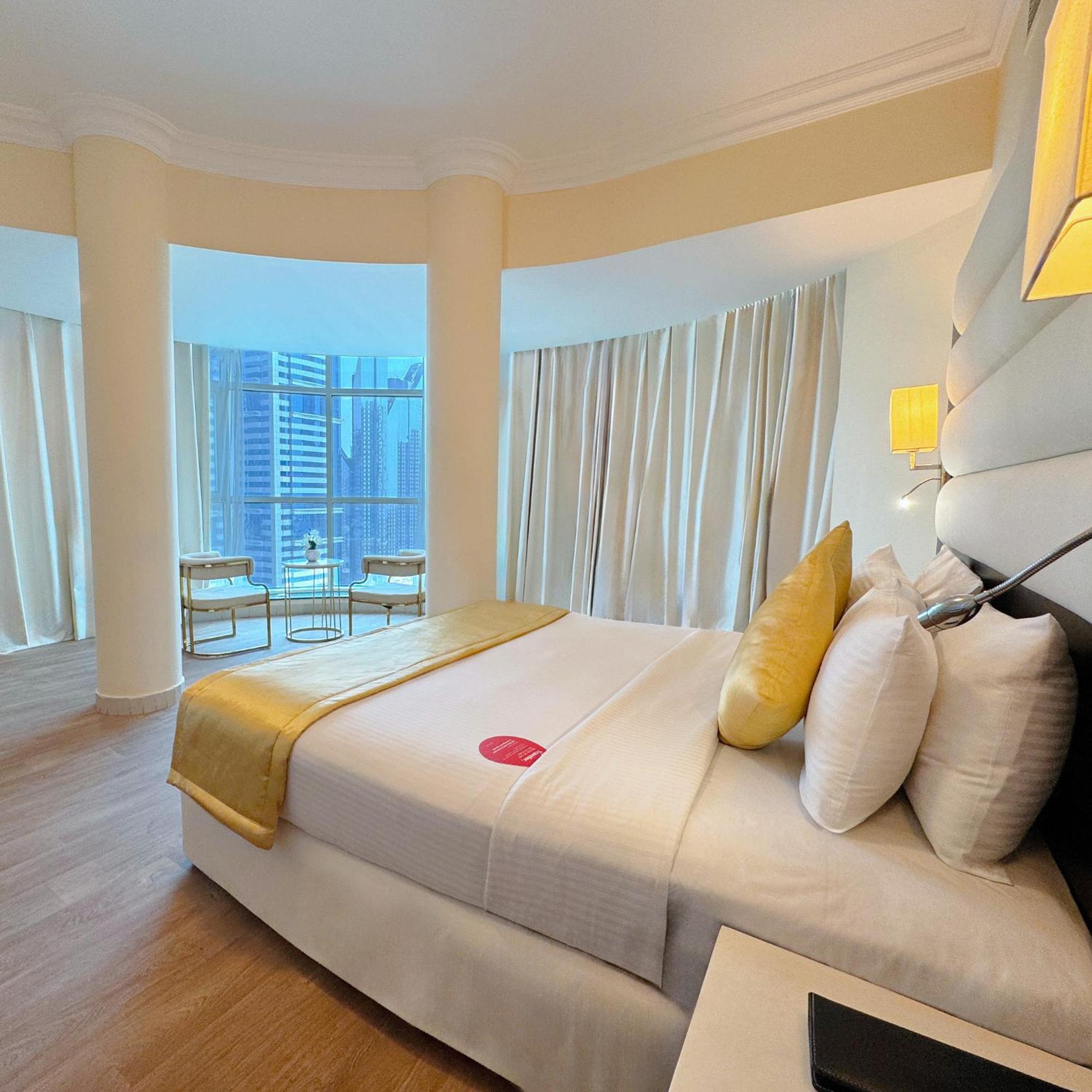 Sunday Mega Hotel Sheikh Zayed Road Near Difc Formerly Emirates Grand Hotel Dubai Bagian luar foto