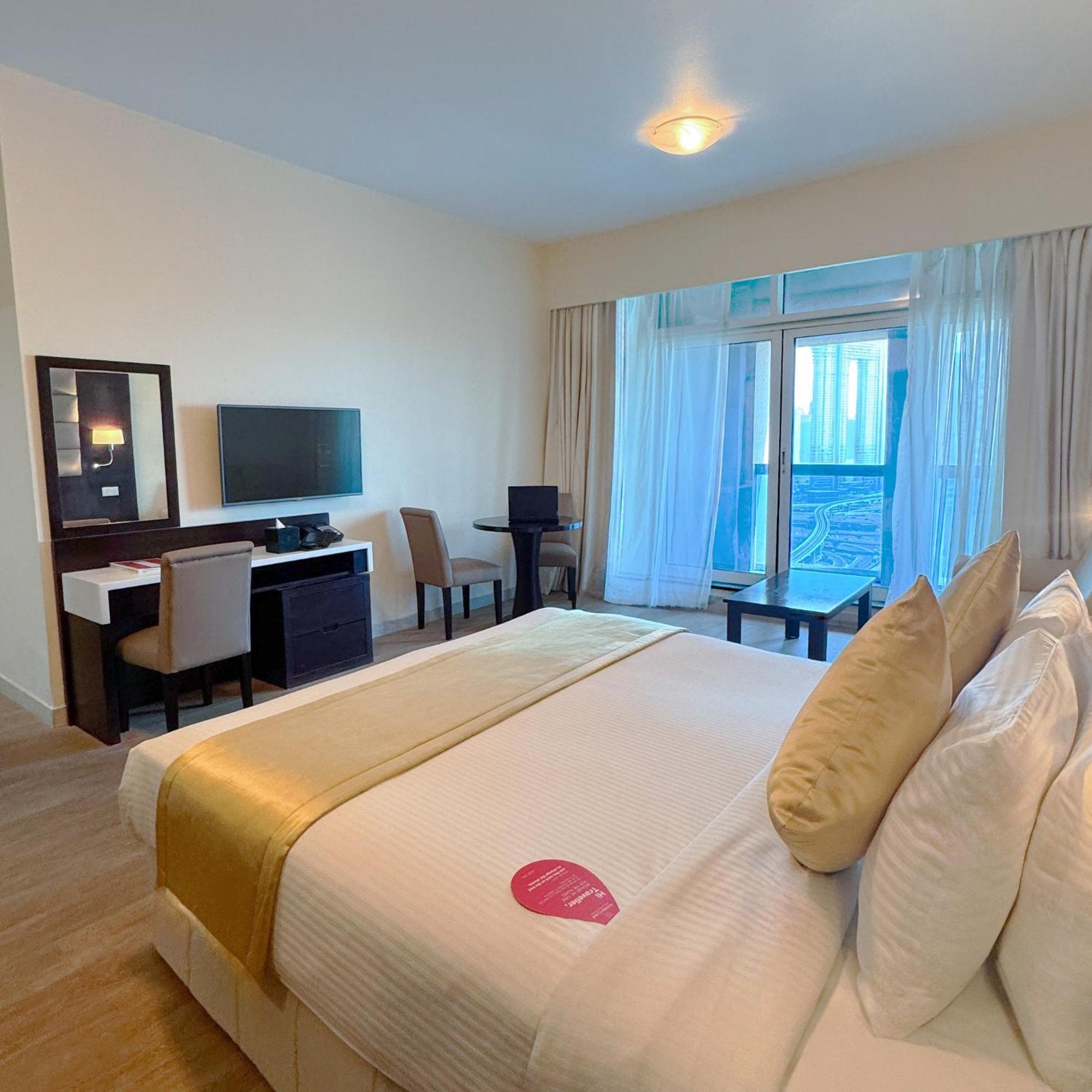 Sunday Mega Hotel Sheikh Zayed Road Near Difc Formerly Emirates Grand Hotel Dubai Bagian luar foto